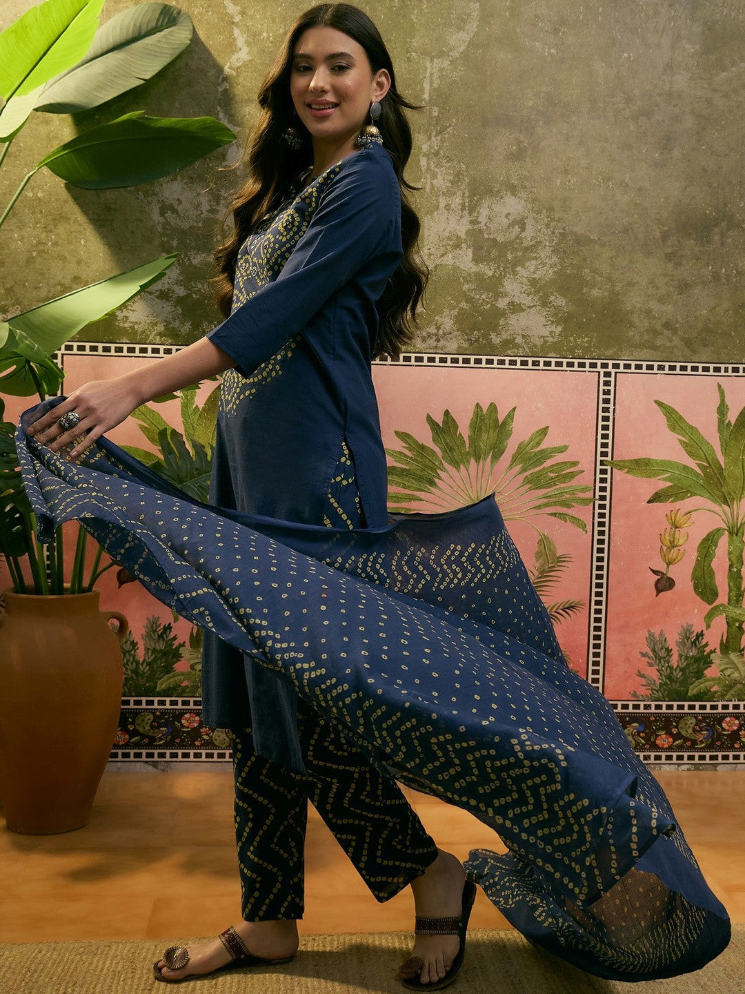 Printed Pure Cotton Round Neck Kurta & Trousers With Dupatta