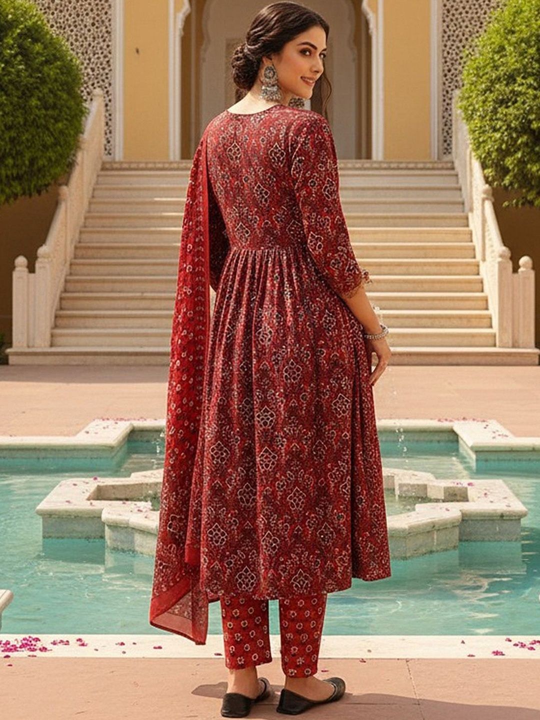 Dhiyona KL Ethnic Motifs Printed Pleated Kurta with Trousers & Dupatta