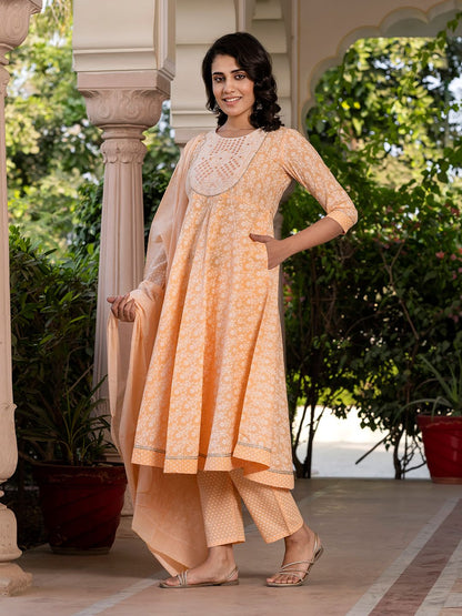 Dhiyona KL Women Ethnic Motifs Printed Regular Pure Cotton Kurta with Trousers & With Dupatta