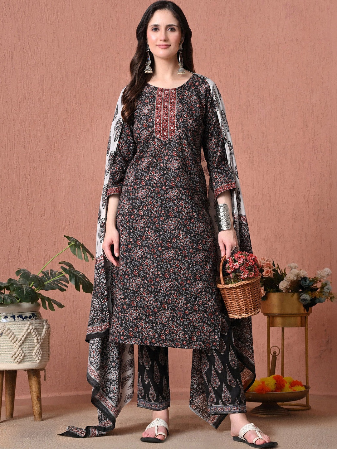Women Ethnic Motifs Printed Regular Thread Work Pure Cotton Kurta with Trousers & With Dupatta