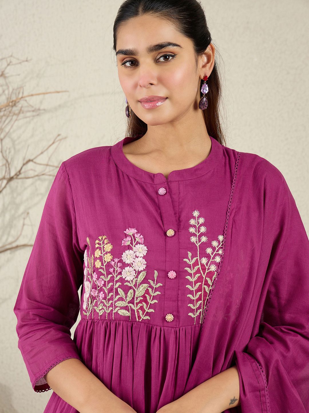 Dhiyona IE Floral Embroidered Thread Work Pure Cotton Kurta With Trousers & Dupatta