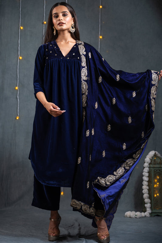 Dhiyona ST Velvet Blue Shawl