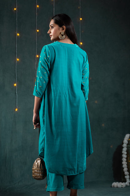 Dhiyona ST Women's Sky Blue Velvet Top with Sequined Sleeves and Yoke 2 Piece Set | Straight Fit, V Neck, 3/4 Sleeves, Pants, Festive Wear, (Velvet)