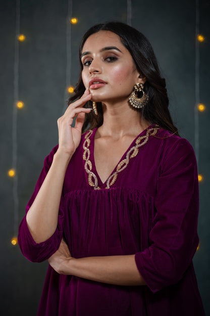 Dhiyona ST Women's Plum Velvet Kurta with Sequinned Neckline and Pants 2 Piece Set | Straight Fit, V Neck, 3/4 Sleeves, Pants, Partywear, (Velvet)