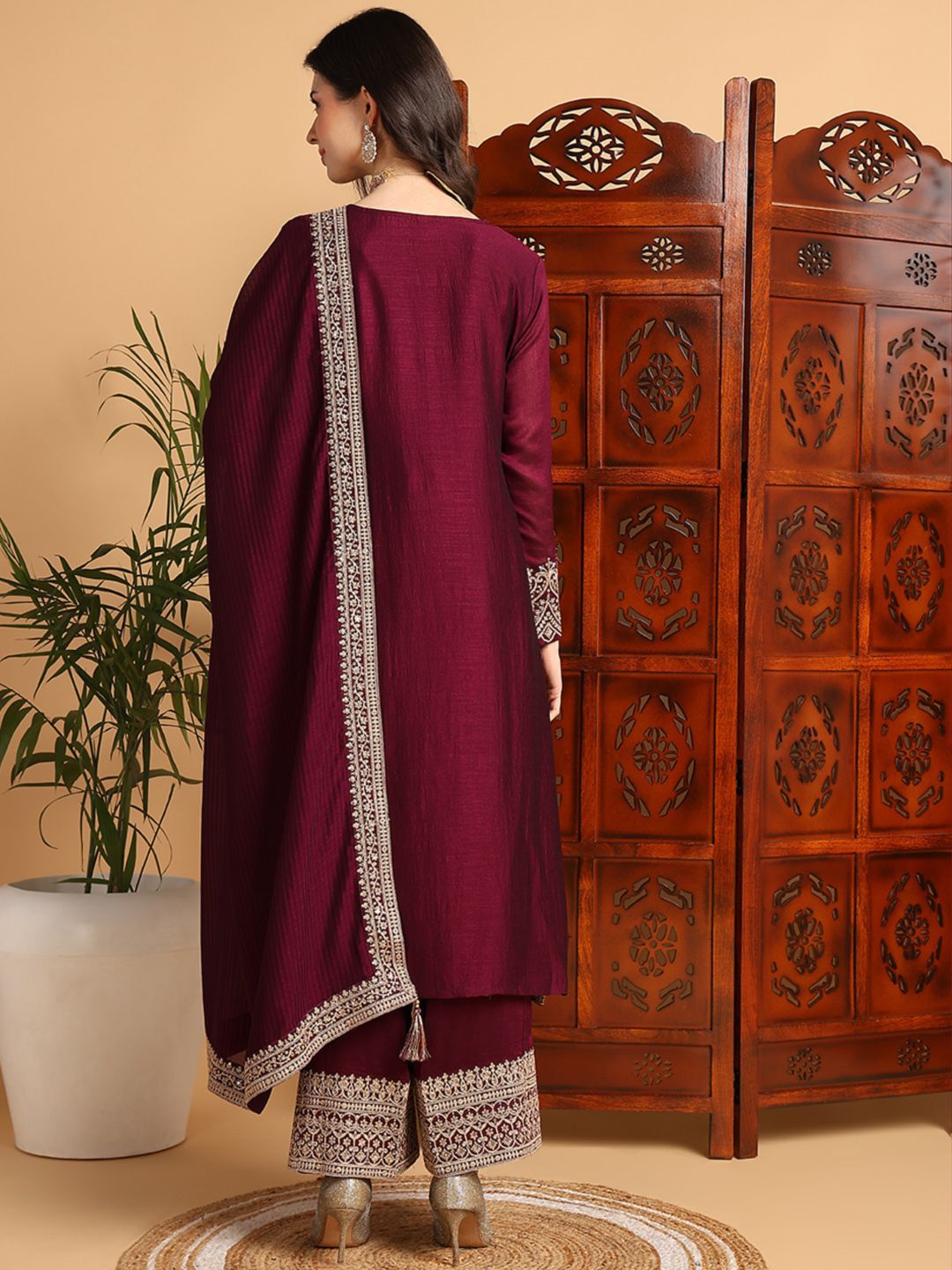 Dhiyona KL Ethnic Motifs Yoke Design Kurta with Palazzos & Dupatta