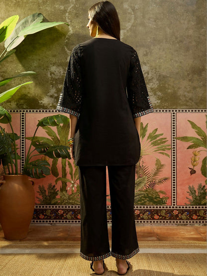 Embroidered Pure Cotton V-Neck Kurti & Trousers
