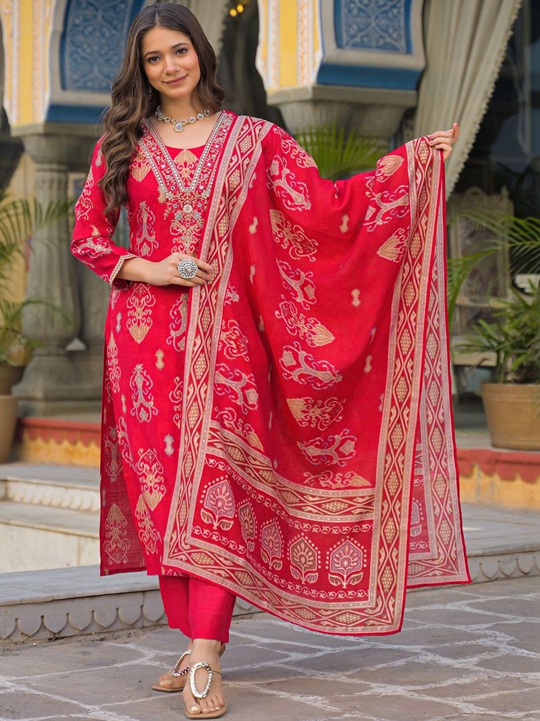 Dhiyona KL Women Ethnic Motifs Printed Regular Mirror Work Kurta with Trousers & With Dupatta