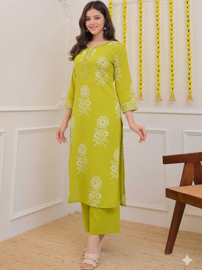Women Floral Printed Regular Mirror Work Pure Cotton Kurta with Trousers