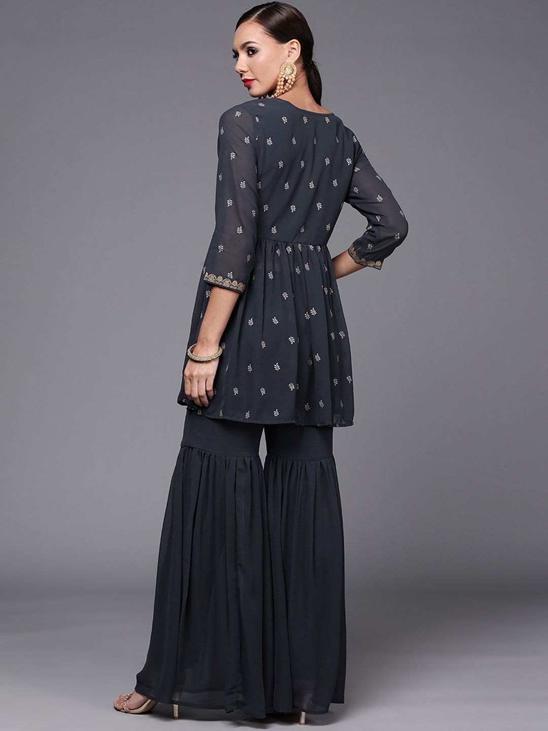 Dhiyona AN Women Floral Printed A-Line Kurta with Sharara