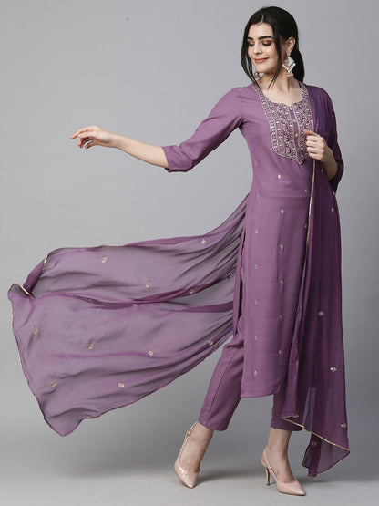 Dhiyona KL Women Ethnic Motifs Embroidered Regular Thread Work Kurta with Trousers & With Dupatta