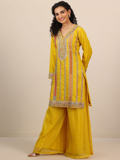 Dhiyona LL Geometric Embroidered Zari Organza Straight Kurta With Palazzos And Dupatta