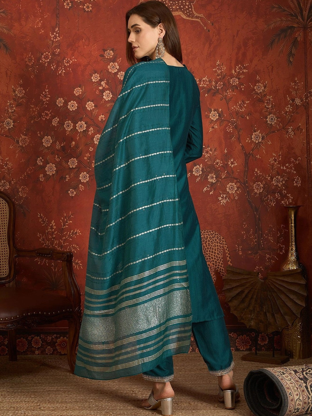 Women Ethnic Motifs Embroidered Regular Thread Work Kurta with Trousers & With Dupatta