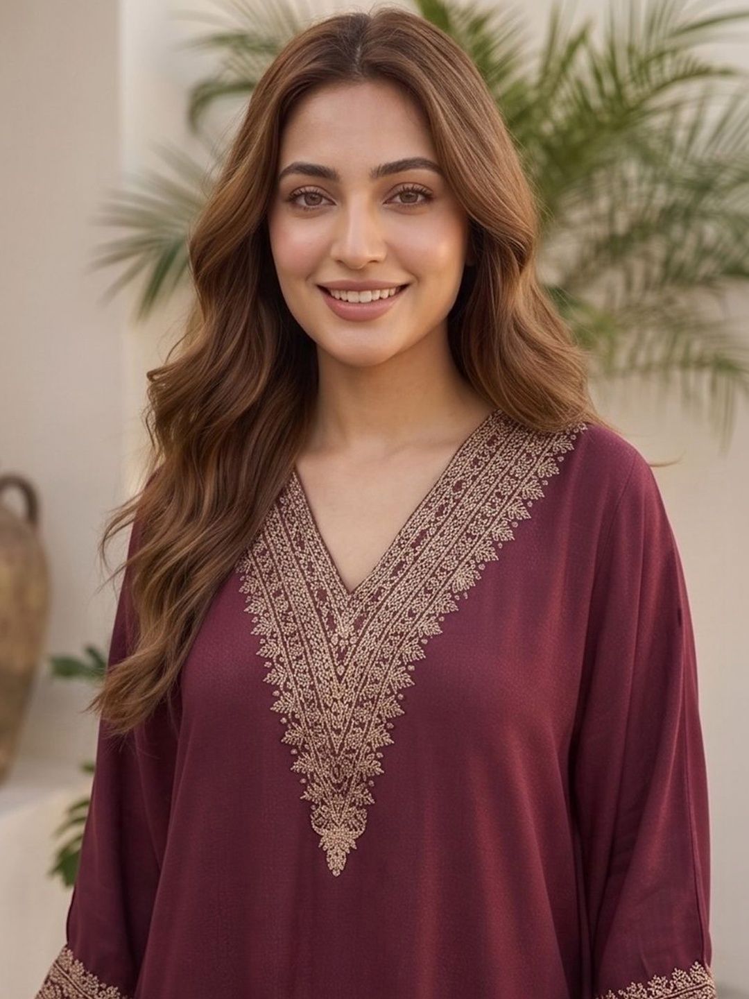 Maroon Women Ethnic Motifs Embroidered Regular Thread Work Kurta with Trousers