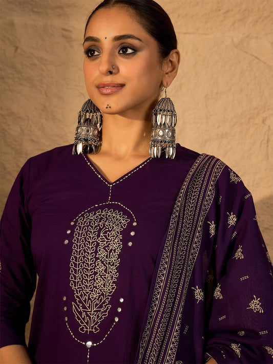 Women Floral Printed Mirror Work Pure Cotton Kurta with Trousers & Dupatta