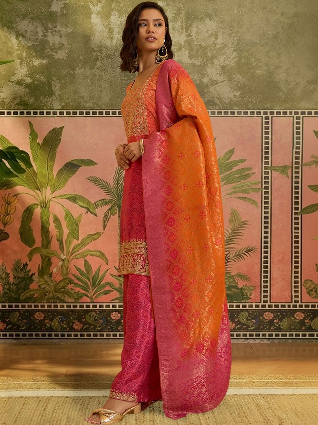 Dhiyona SN Embroidered Round Neck Kurta & Palazzos With Dupatta
