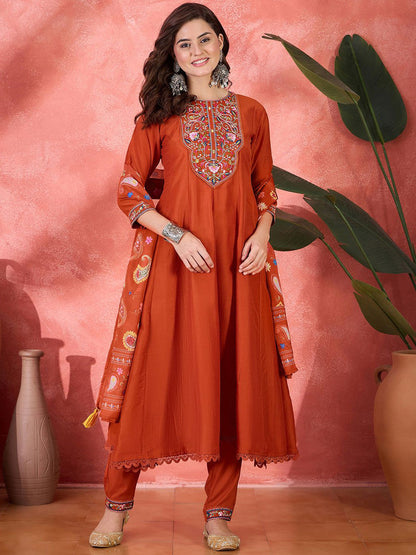 Floral Yoke Design Panelled Thread Work Anarkali Kurta With Trouser & Dupatta