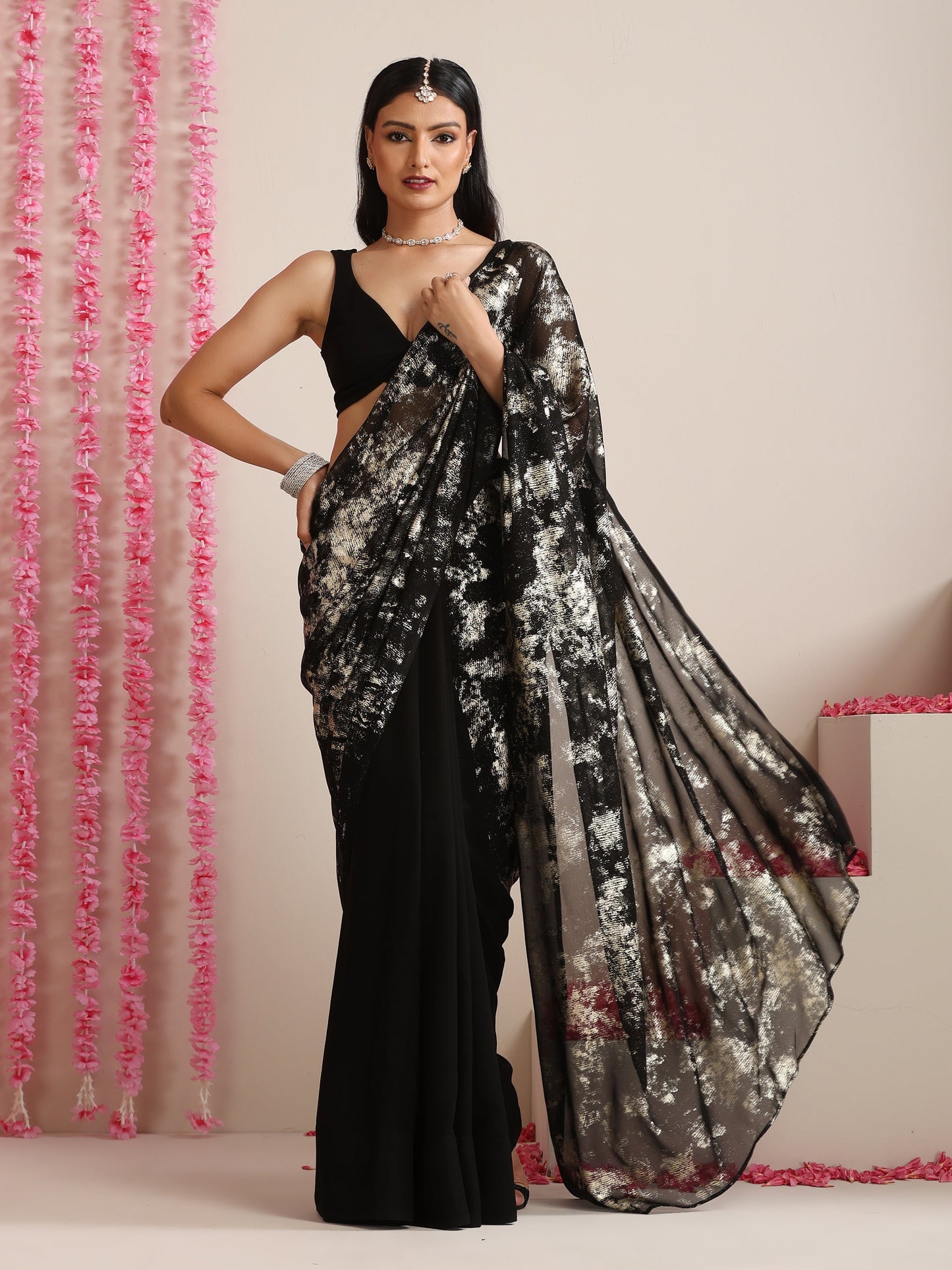 Dhiyona ST Black Georgette Saree with Gold Print & Blouse Fabric