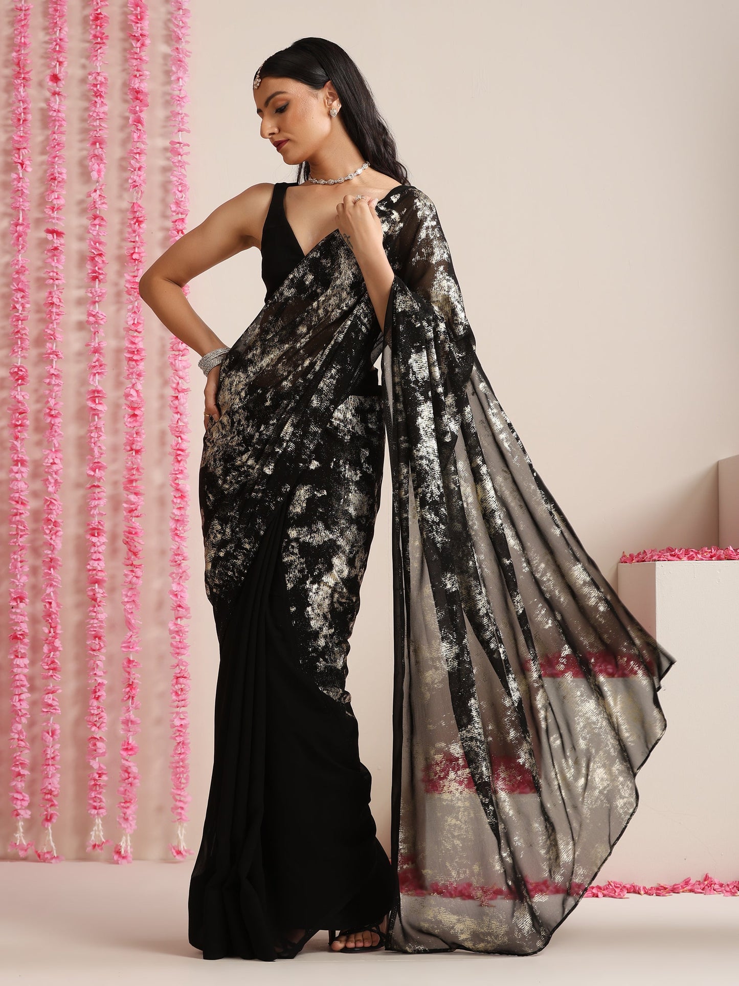 Dhiyona ST Black Georgette Saree with Gold Print & Blouse Fabric