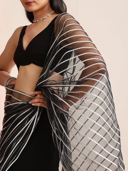 Dhiyona ST Black and Silver Impression Georgette Saree with Blouse Fabric
