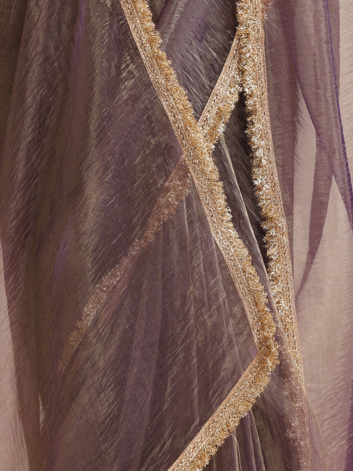 Dhiyona ST Purple Magic Saree – Metallic Chiffon with Lace Edge & Matching Blouse Fabric