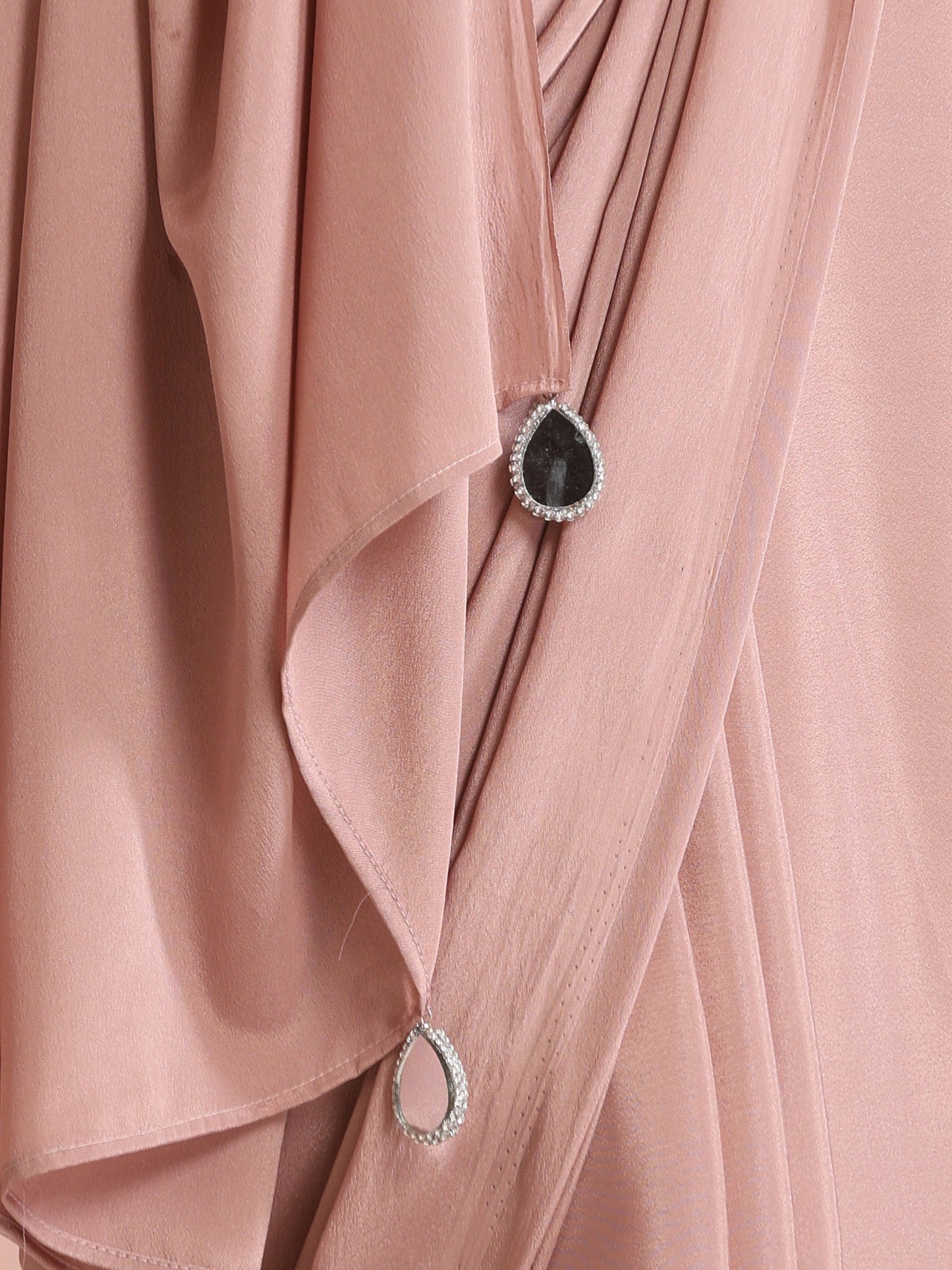 Dhiyona ST Politely Pink Crepe Saree with Mirror Pendants with Blouse Fabric