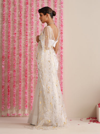 Dhiyona ST ??? White Georgette Saree with Gold Print and Blouse Fabric