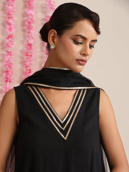 Dhiyona ST Women’s Black Cotton Slub Sleeveless Kurta with Bronze Neck Stripes, Pyjama & Net Dupatta | 3 Pc Elegant Ethnic Set