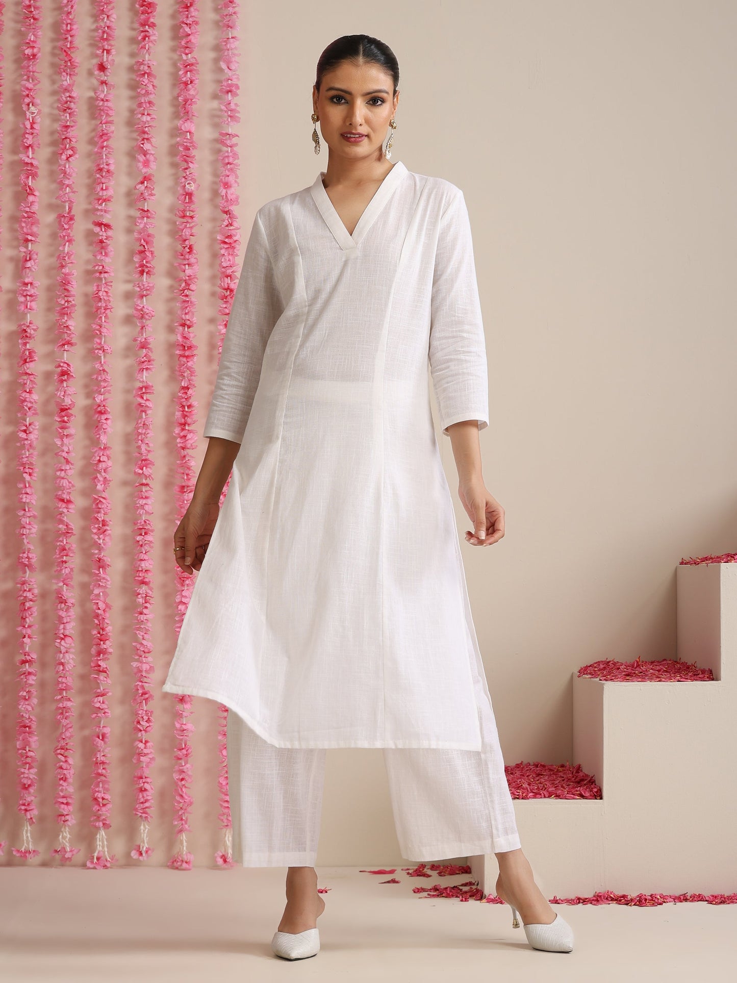 Dhiyona ST White Cotton Slub Kurta Set for Women | 2 Pc Co-ord with V-Neck & Flared Hem