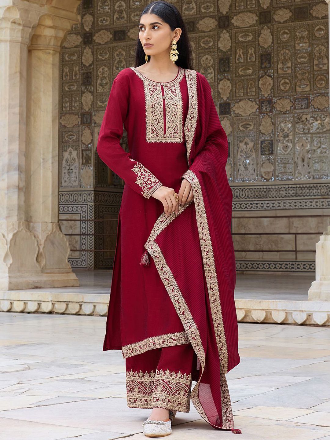 Dhiyona KL Floral Embroidered Straight Kurta with Palazzos & Dupatta
