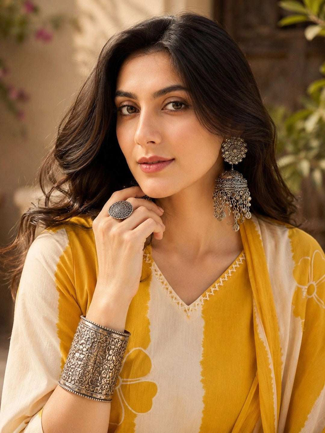 Women Floral Printed Regular Pure Cotton Kurta with Trousers & With Dupatta