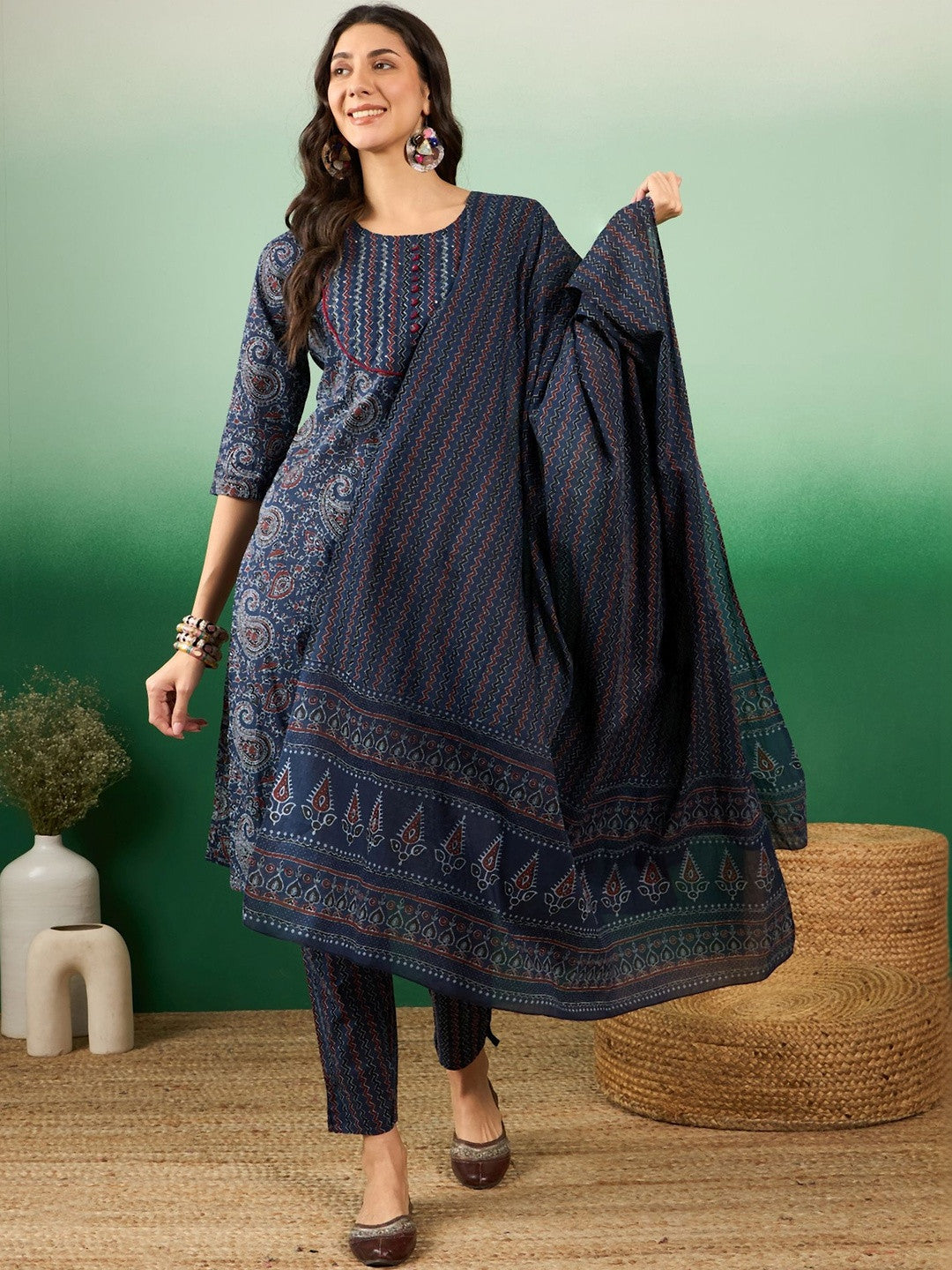Printed Pure Cotton Round Neck Kurta & Trousers Kurta Set