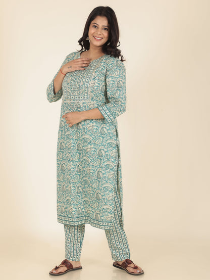 Women's Cotton Green Straight Kurta