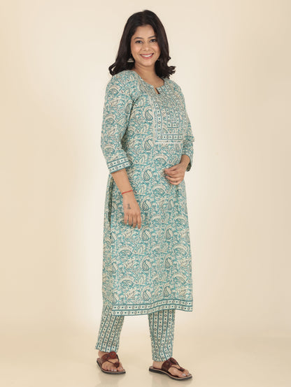 Women's Cotton Green Straight Kurta Set