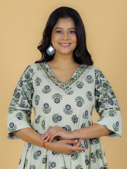 Women's Cotton Off White Flared Kurta Set