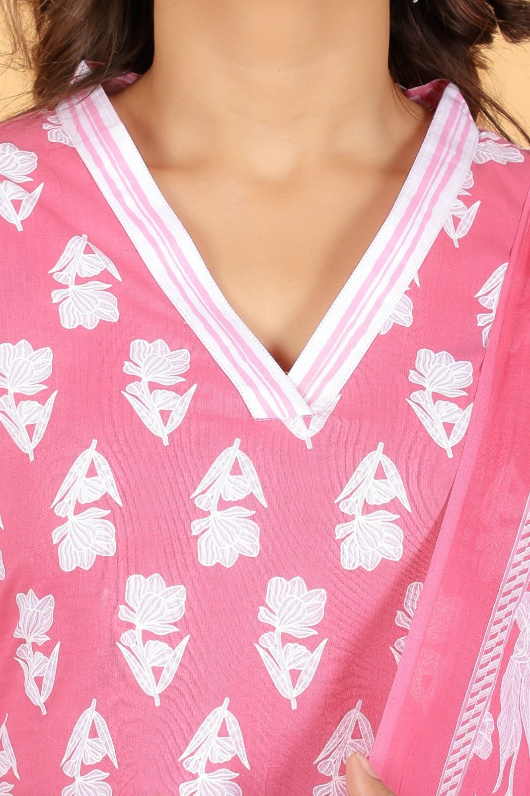Women's Cotton Pink Straight Kurta