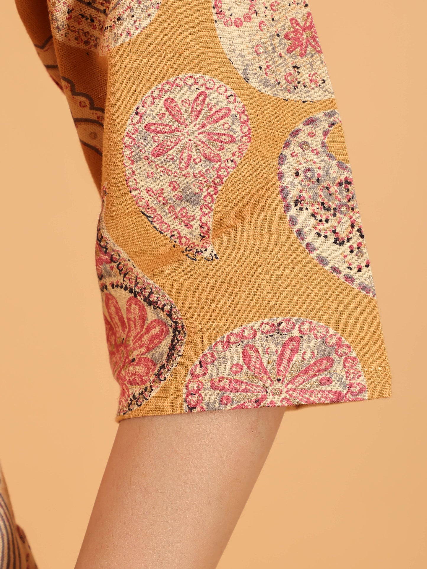 Women's Linen Yellow Straight Kurta