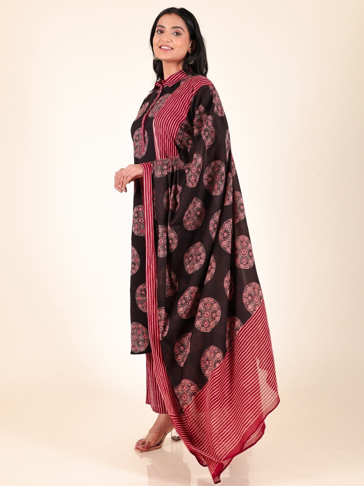 Women's Cotton Black Panelled Kurta