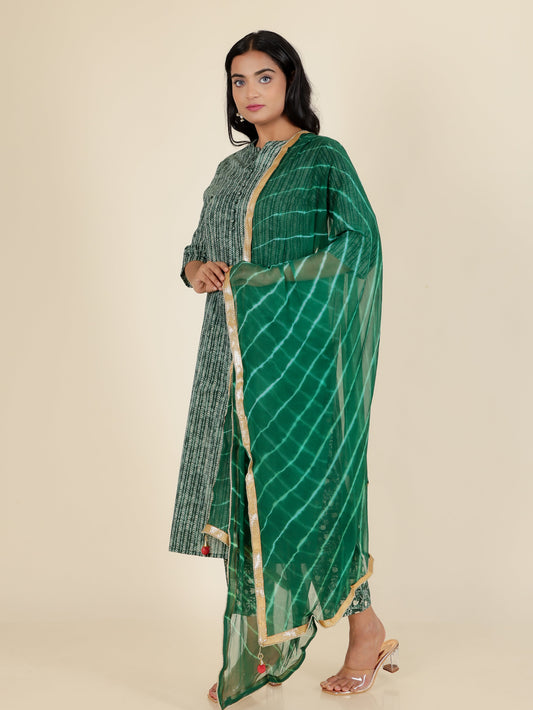 Women's Cotton Green Straight Kurta