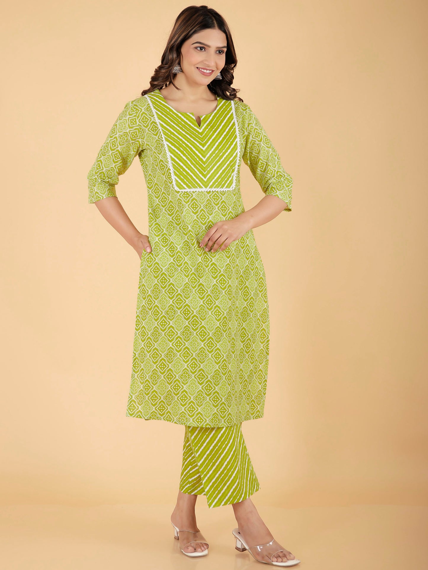 Women's Cotton Green Straight Kurta