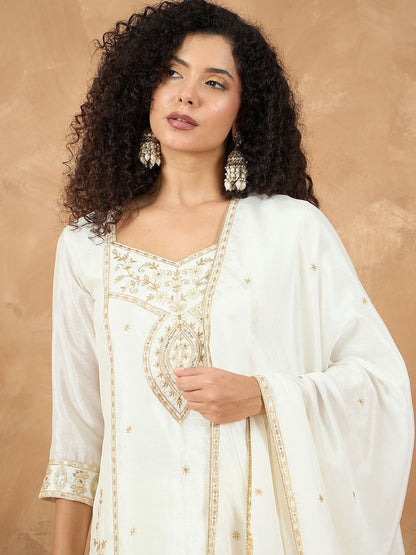 Dhiyona VA Women Ethnic Motifs Embroidered Regular Kurta & Sharara With Dupatta