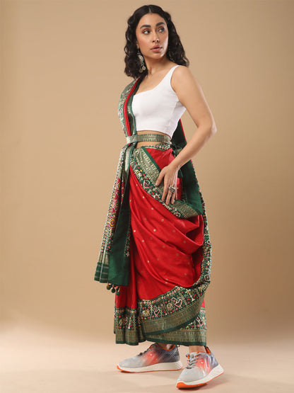 Women's Silk Blend Red Woven Design Designer Saree With Blouse Piece