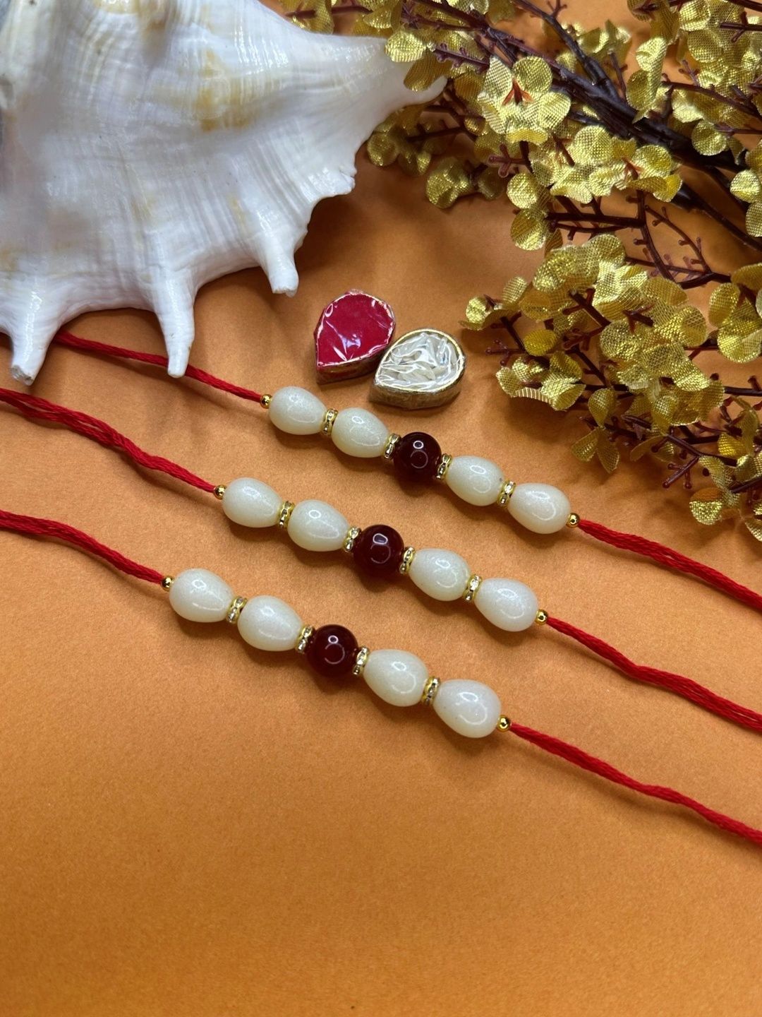Dhiyona Thread Rakhi