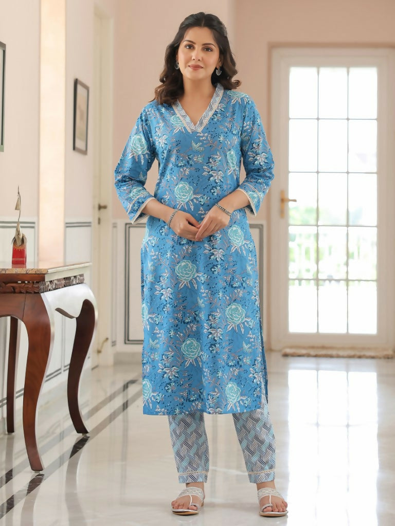 Women's Straight Soft Cotton Floral Print Women's Kurta - Blue