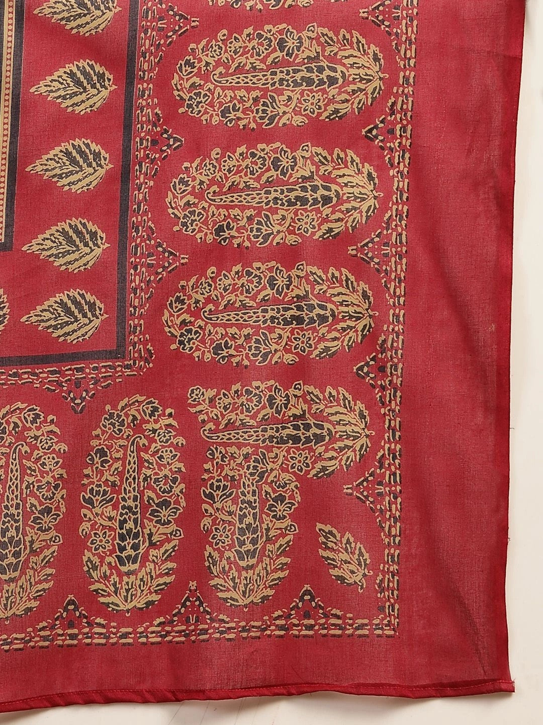 Women Ethnic Motifs Printed Angrakha Kurta with Trousers & With Dupatta