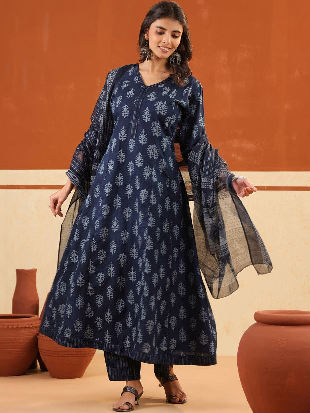 Printed Pure Cotton Sweetheart Neck Kurta & Trousers With Dupatta
