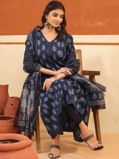 Printed Pure Cotton Sweetheart Neck Kurta & Trousers With Dupatta