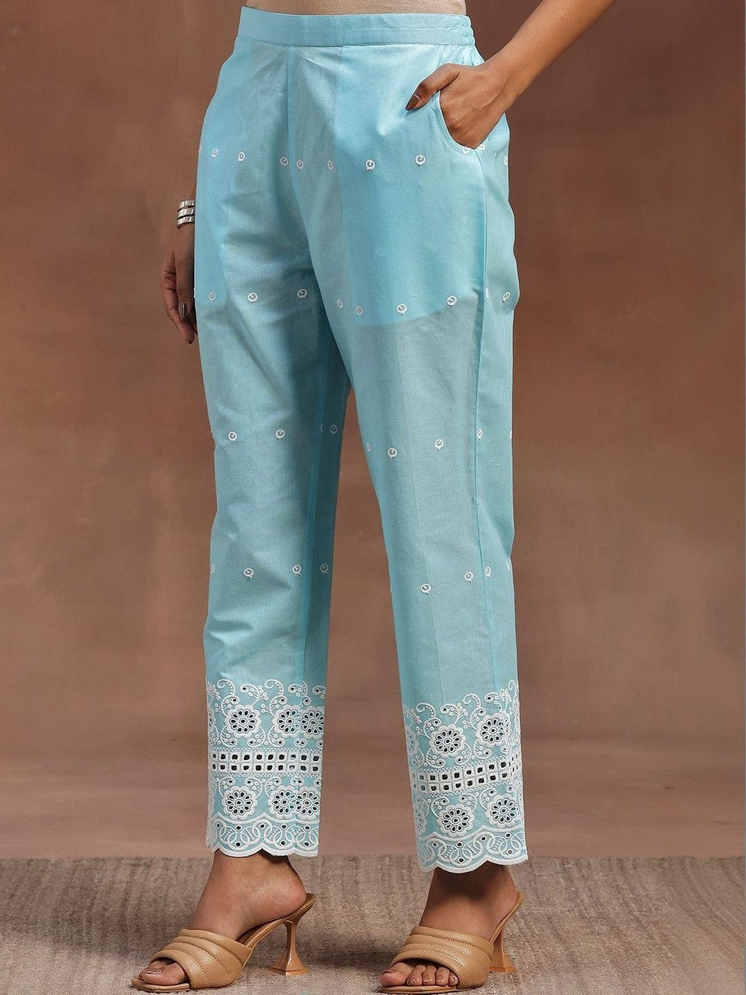 Women Ethnic Motifs Embroidered Tiered Thread Work Kurta with Trousers