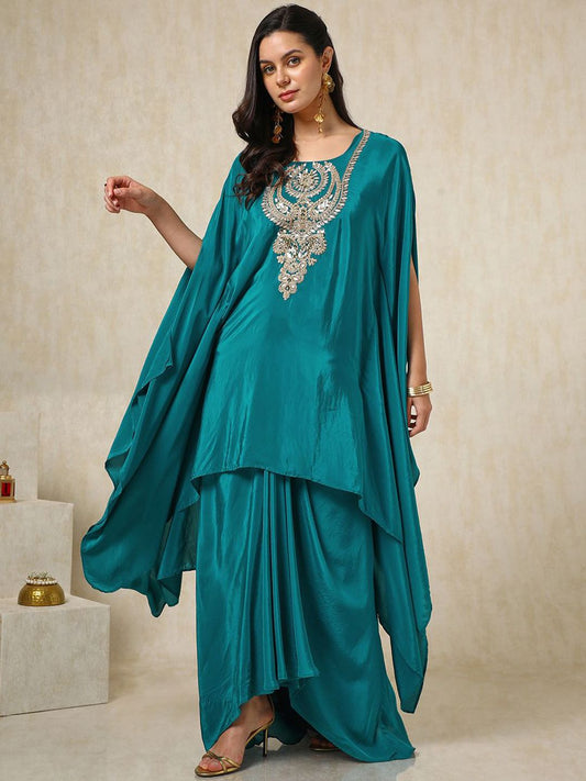 Dhiyona SO Women's Paisley Embroidered Short Sleeves Regular Sequinned Kaftan Kurta With Trouser