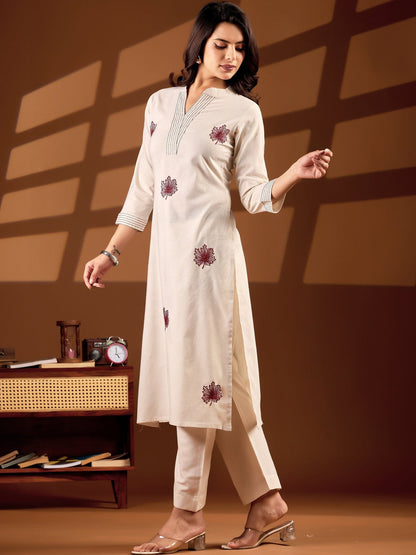 Women Ethnic Motifs Embroidered Regular Thread Work Pure Cotton Kurta with Trousers