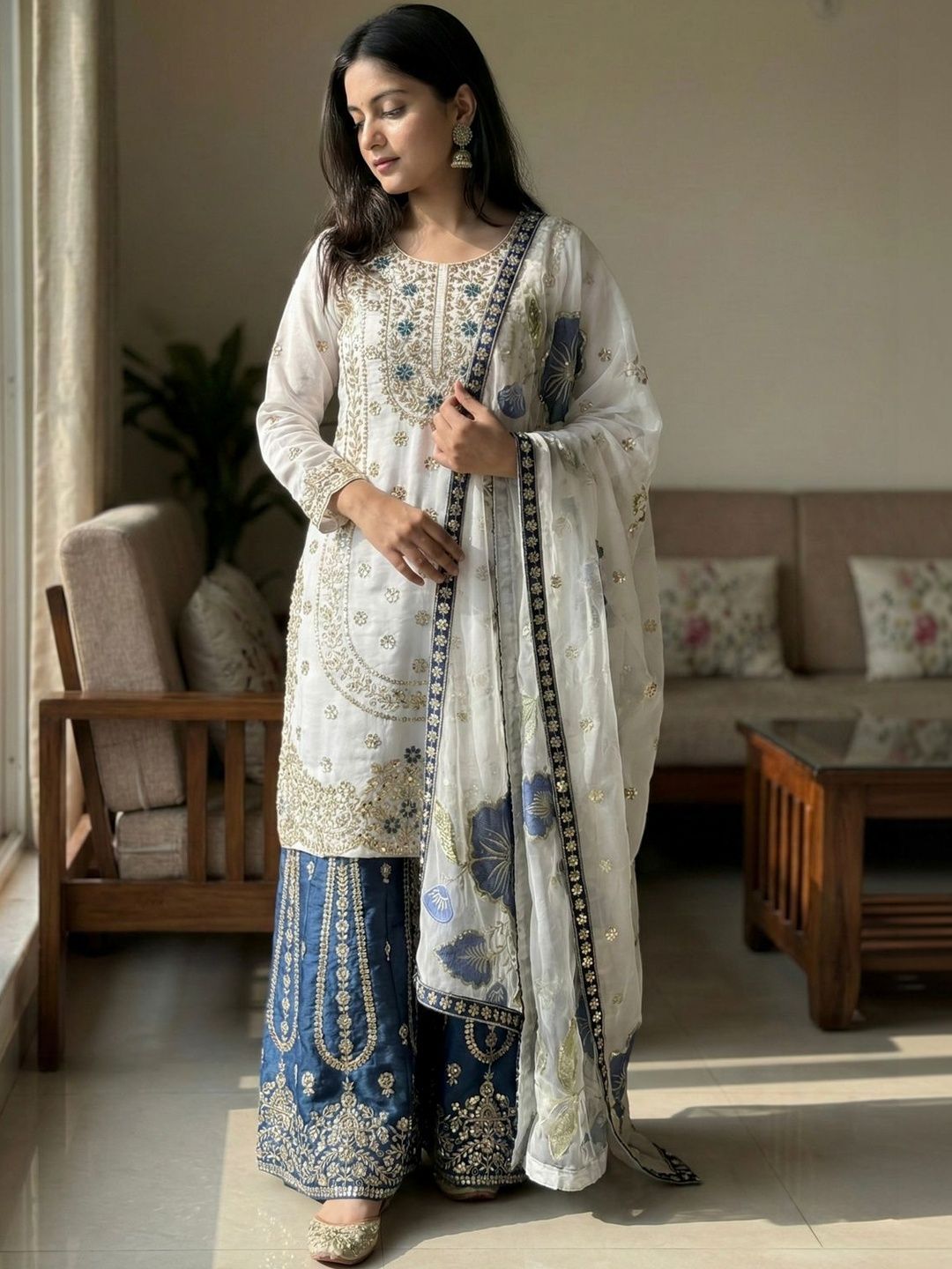 Dhiyona KL Women Ethnic Motifs Embroidered Regular Sequinned Kurta with Sharara & With Dupatta